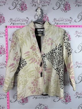 Yak magik silk blazer vintage Floral & Animal Print Quilted Jacket - Cream Pink